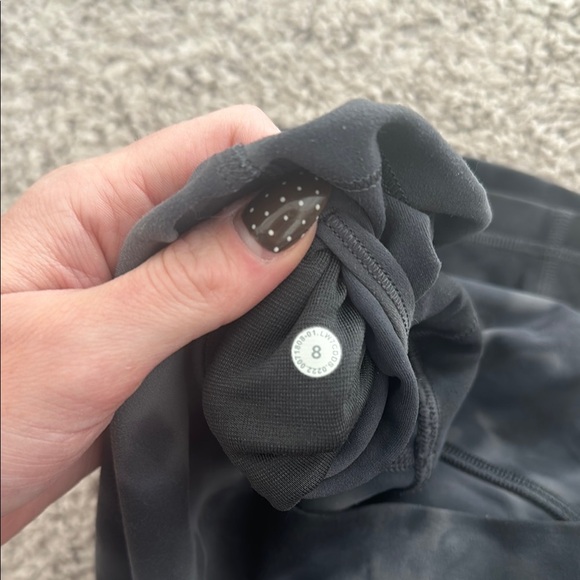 Lululemon High Rise Align Biker Shorts - Picture 2 of 3